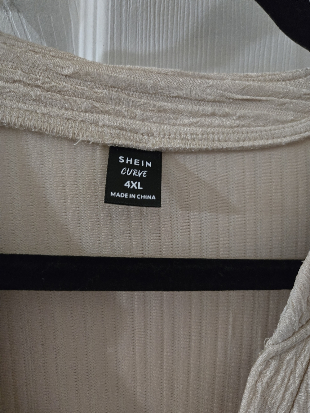 4x stretchy Shein dress - Picture 2 of 4